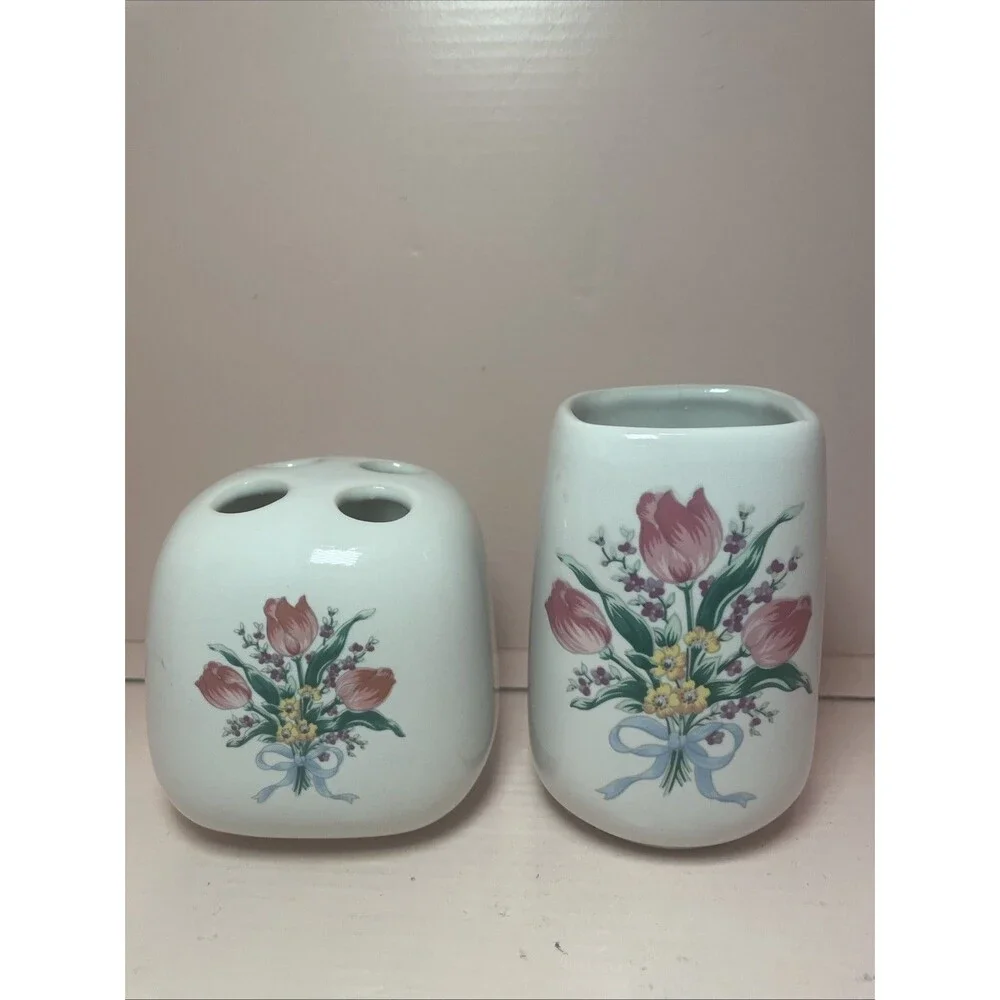 Vtg Restroom Granny Decor 2 Pc Ceramic Toothbrush Holder Cup Pink Cottagecore